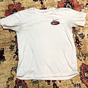 White nike embroidered T-shirt size m